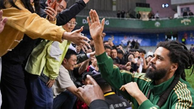 kaiyun sports-杰曼·科尔还在等待CBA首秀，说唱乐巨星加盟南京同曦就是一场“流量秀”|同曦男篮|篮球|许可|男篮|球队_新浪体育_新浪新闻
